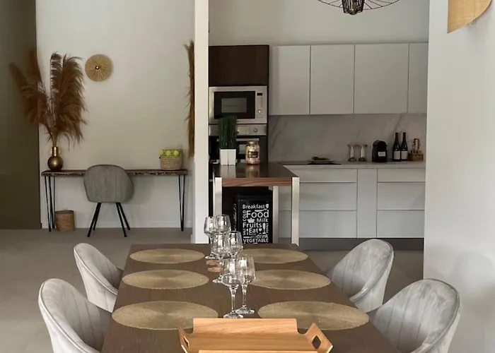 Fiori Vecchio Avec Piscine Privee * 维琪奥港