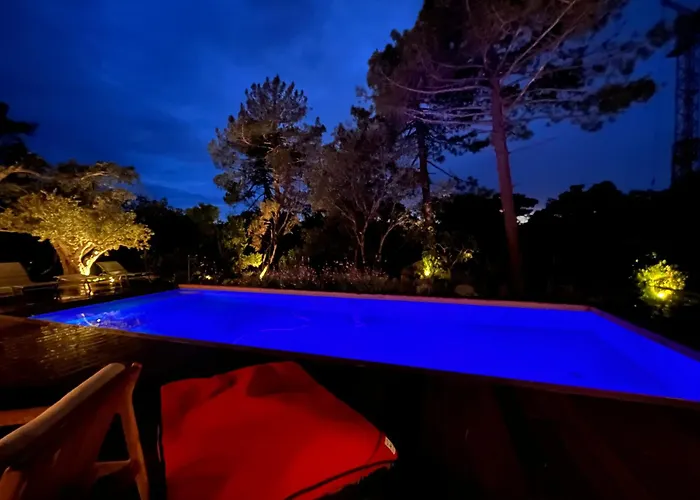 Fiori Vecchio Avec Piscine Privee 别墅 维琪奥港